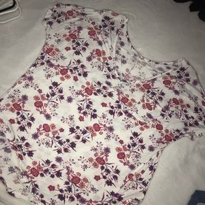 Flowered shirt
